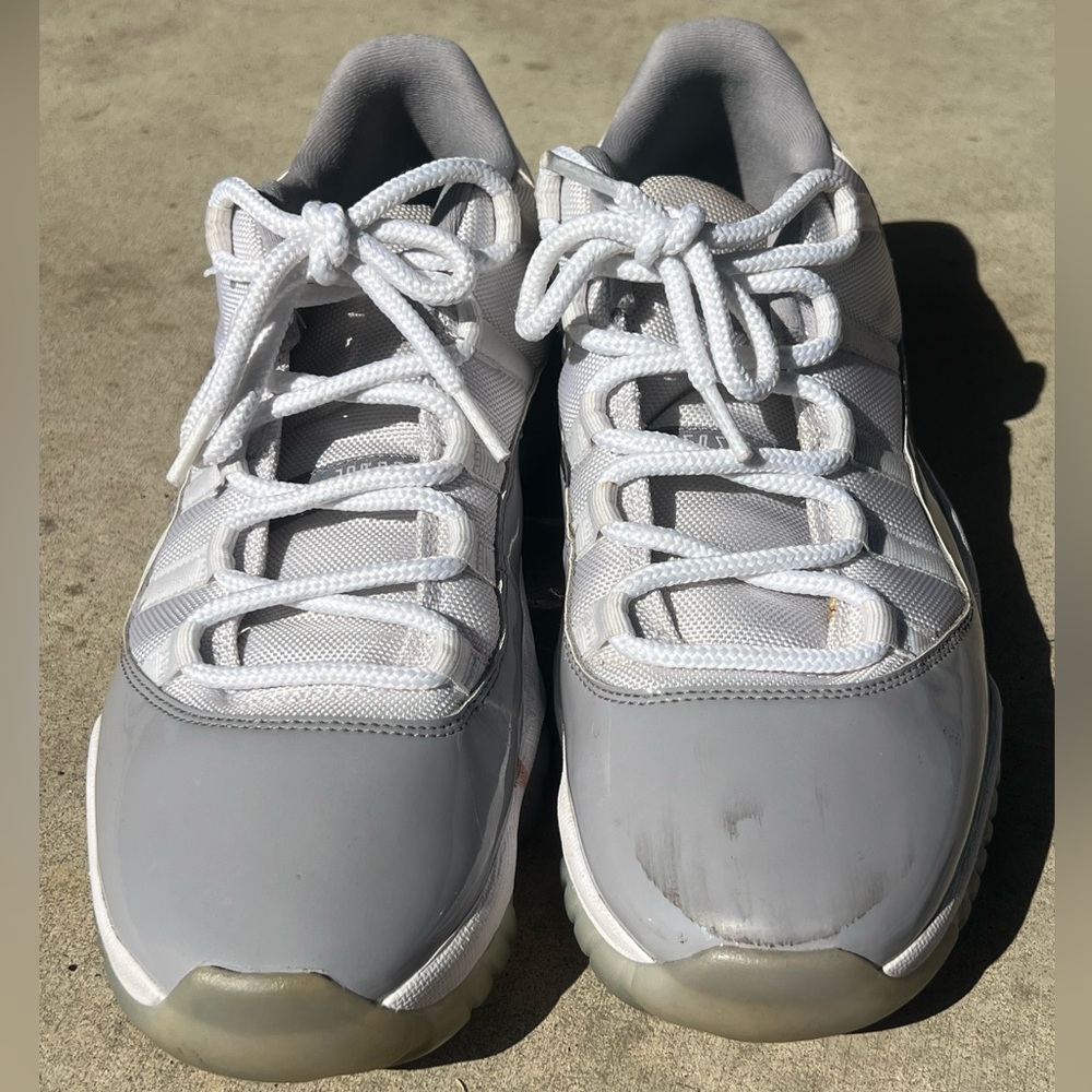 Air Jordan 11 Retro Low Cement Grey